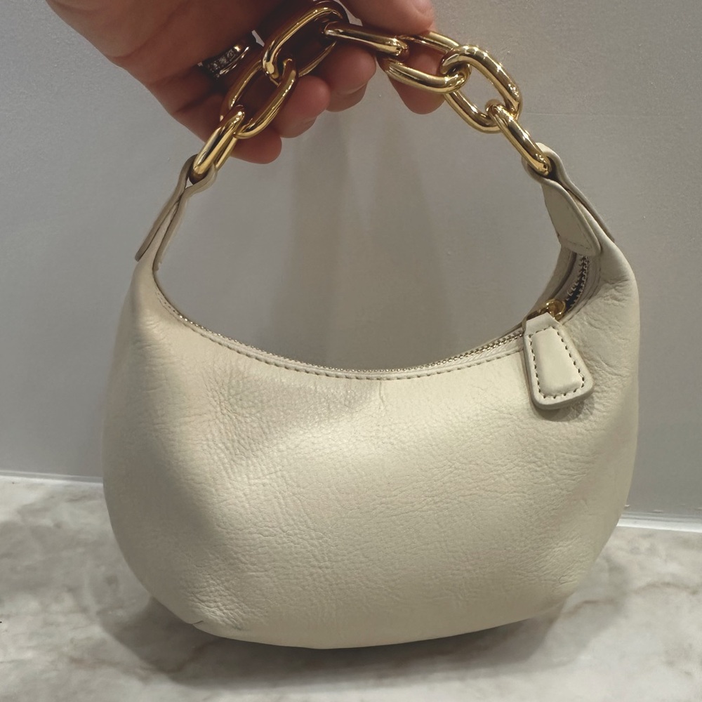 ✨Madewell Cream Leather mini Handbag with Gold Chain